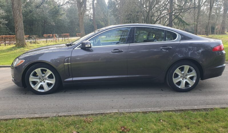 Jaguar XF 2.7 Premium Luxury full