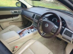 Jaguar XF 2.7 Premium Luxury full