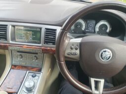 Jaguar XF 2.7 Premium Luxury full