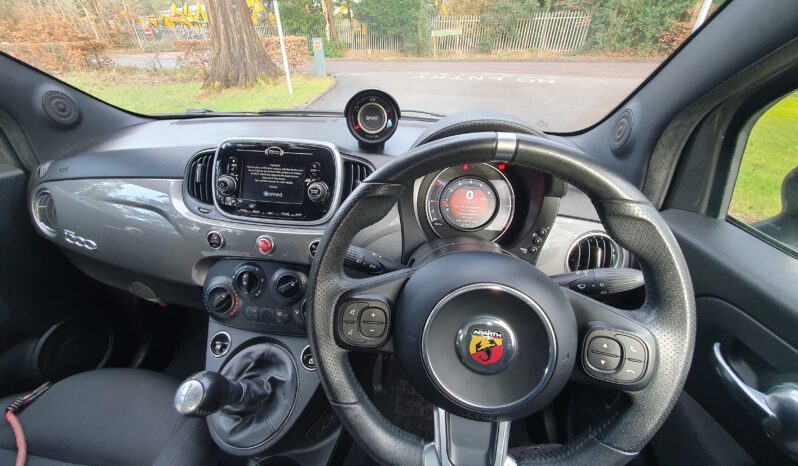 Abarth 595 full