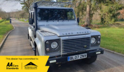 Land Rover Defender 110 XS full