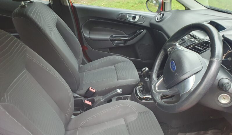 Ford Fiesta Zetec full
