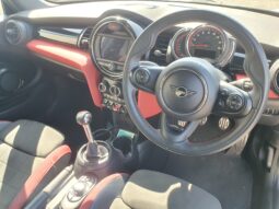 MINI Hatch 2.0 John Cooper Works full