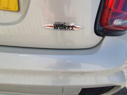 MINI Hatch 2.0 John Cooper Works full