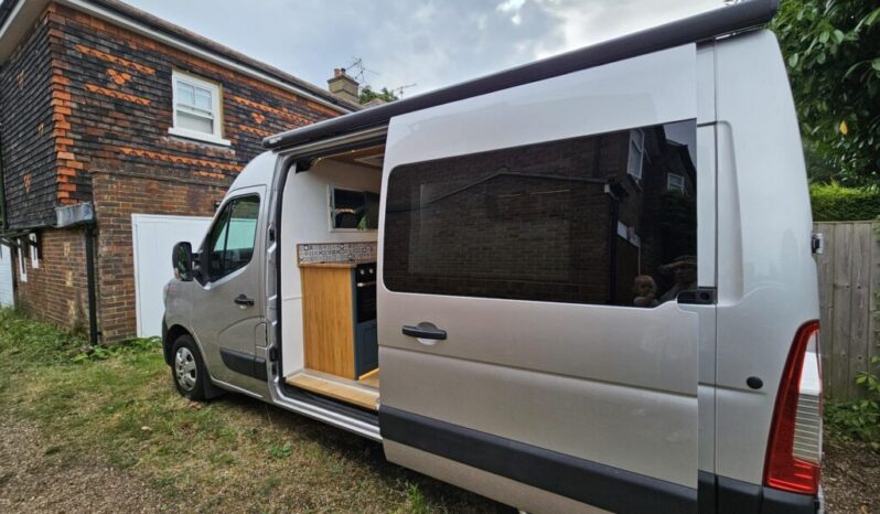 Renault Master Campervan full