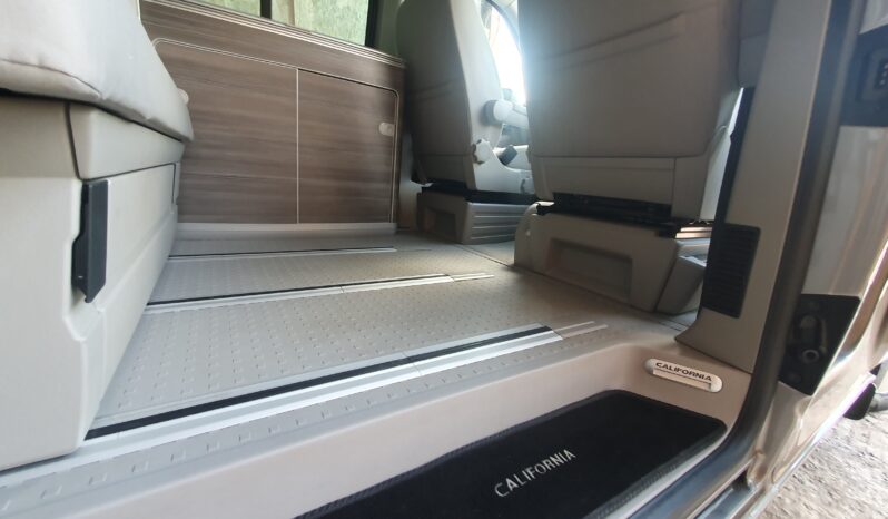 2016 Volkswagen California Ocean full