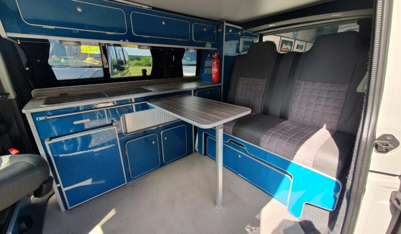 Volkswagen T6.1 SWB 2021 full