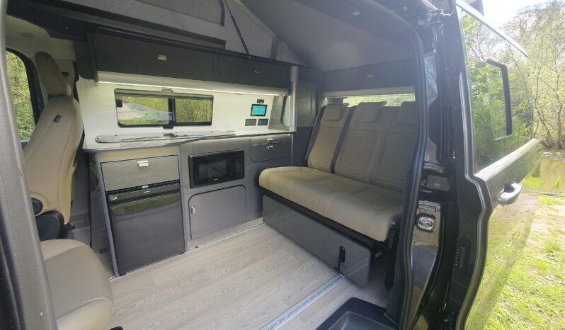 Volkswagen T7 Commerce Pro full