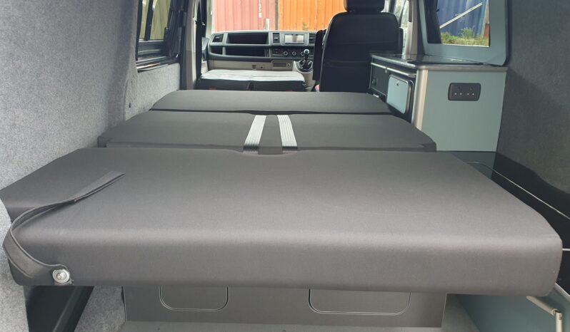 Volkswagen T6 Sportline full