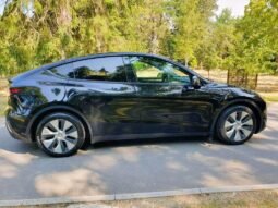 Tesla Model Y full