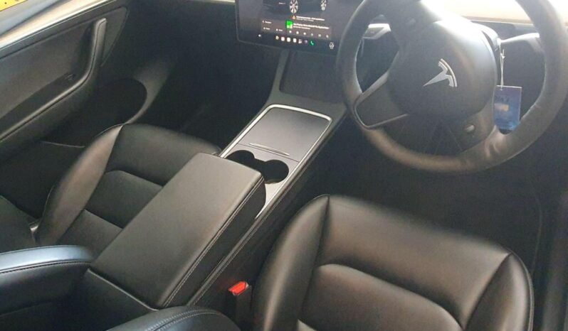 Tesla Model Y full