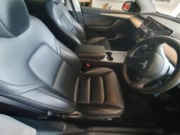 Tesla Model Y full