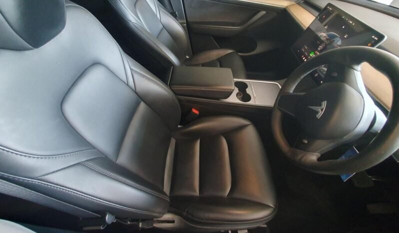 Tesla Model Y full
