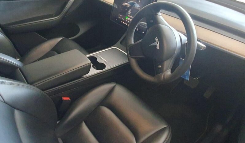 Tesla Model Y full