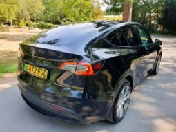 Tesla Model Y full