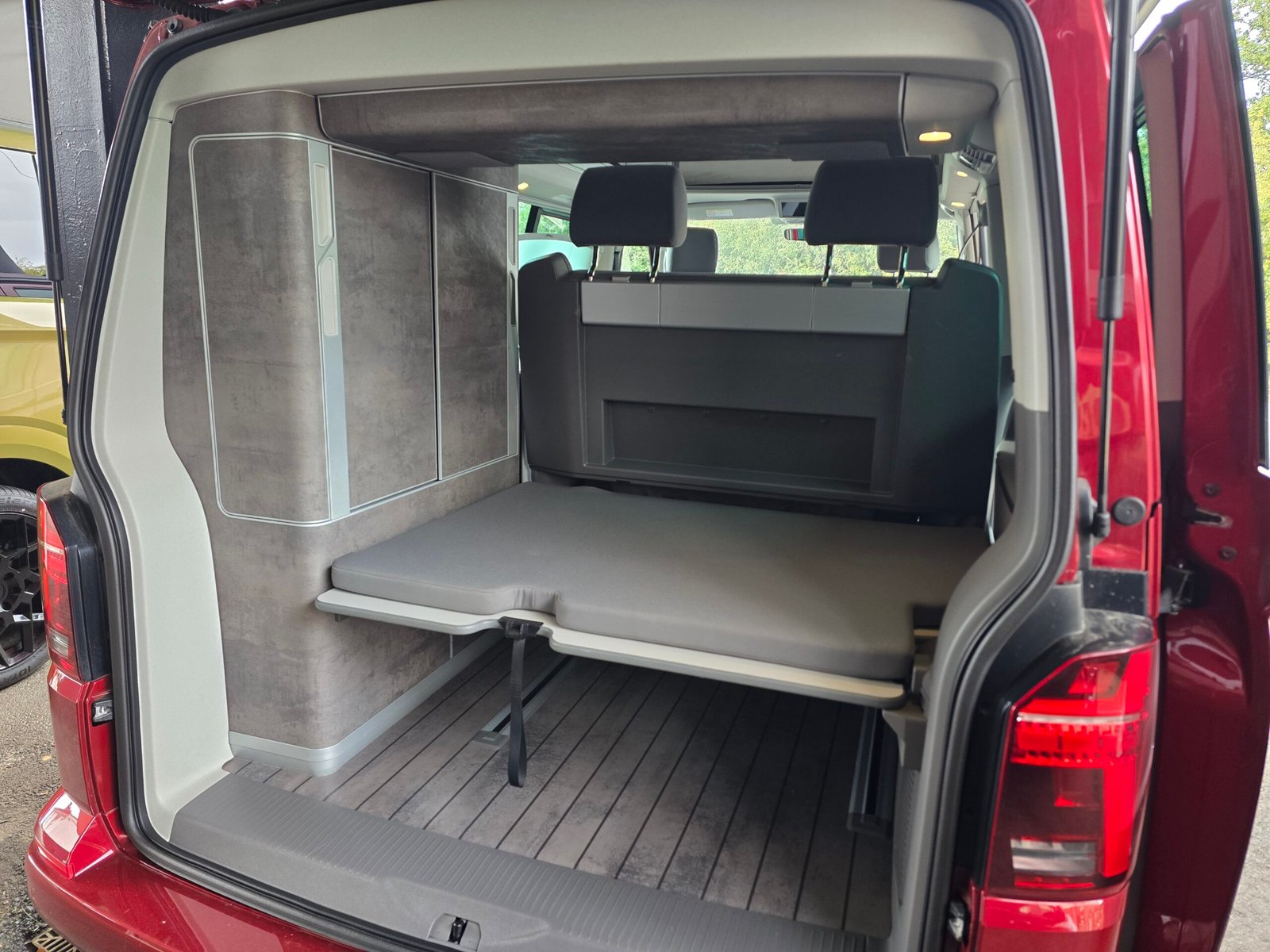 Volkswagen California