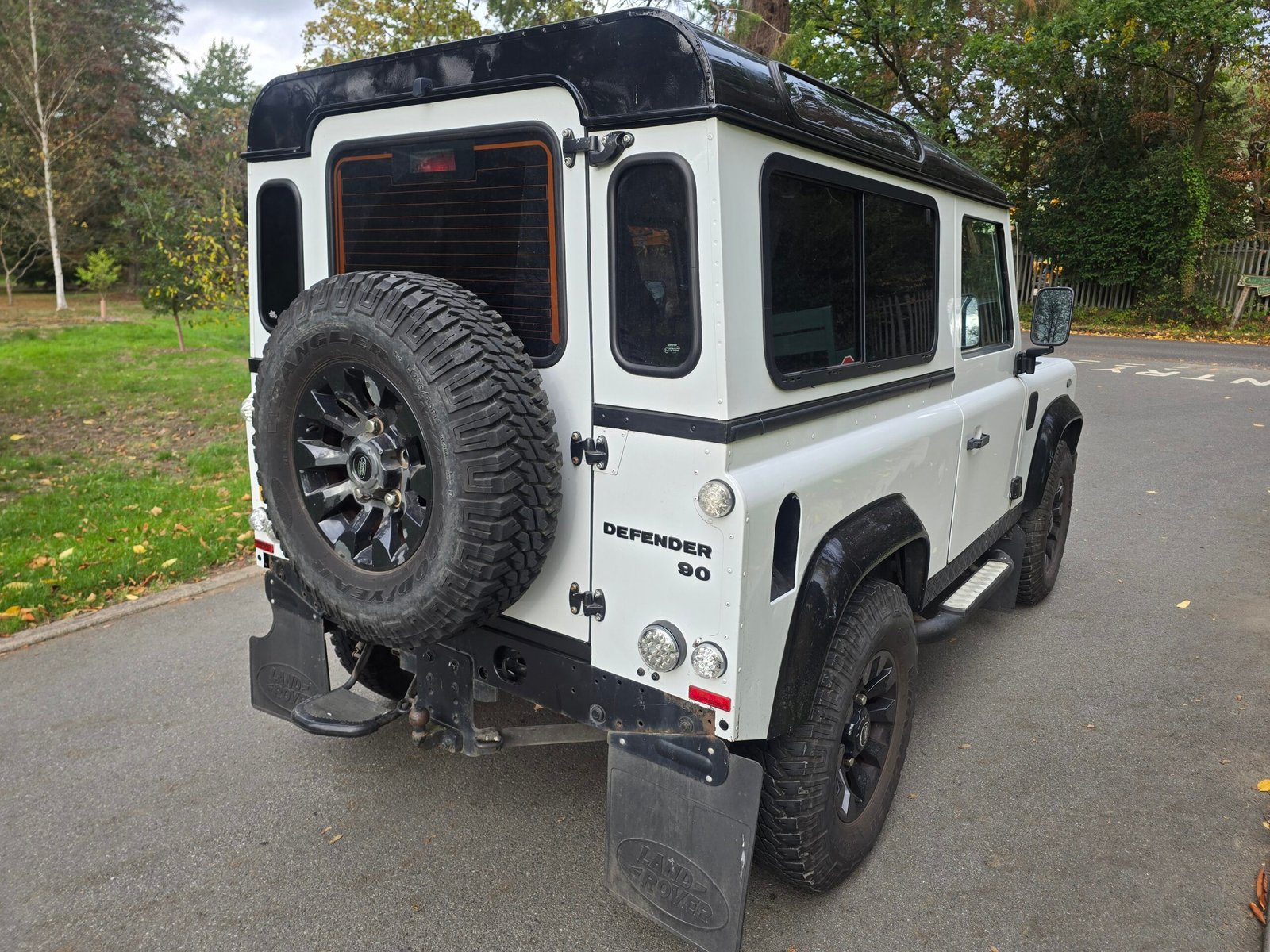 Land Rover Defender Defender 90